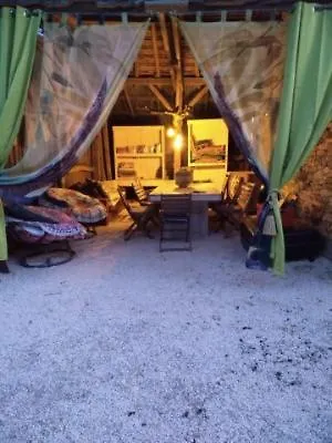 Luxuszelt Luxe Safarilodgetent Met Boxspring Bedden *