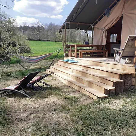 Luxe Safarilodgetent Met Boxspring Bedden *