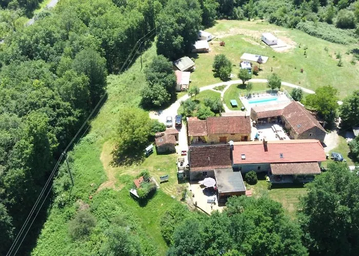 Luxe Safarilodgetent Met Boxspring Bedden *